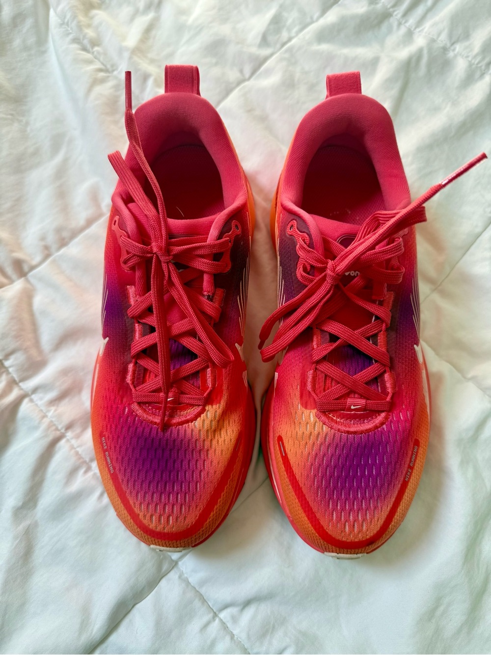 Nike Women's Vomero 18 Running Shoes Bolt Orange/Deep Red Size 8 ZoomX Foam - Picture 2 of 14